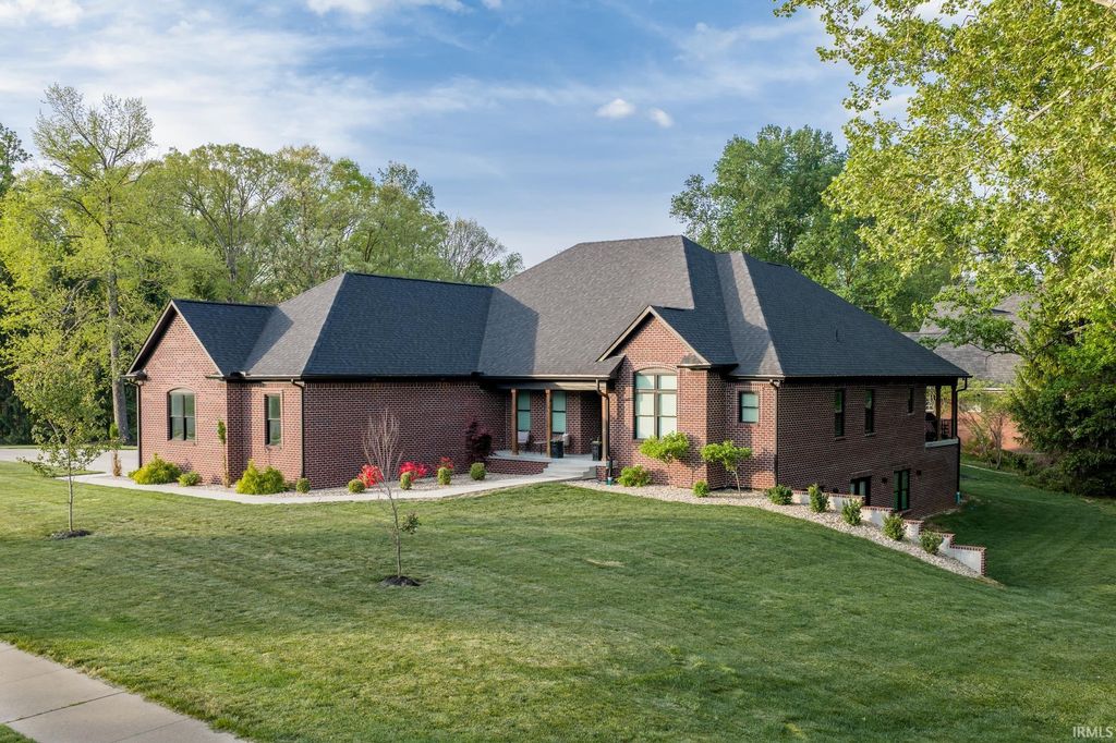 Photo of 4274 S Norwood Drive, Bloomington, IN 47401 (MLS # 202615552)