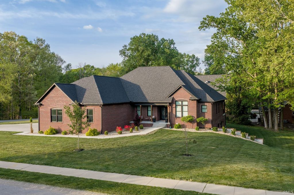 Photo of 4274 S Norwood Drive, Bloomington, IN 47401 (MLS # 202615552)