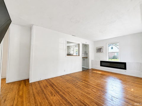 Tiny photo for 402 W College Avenue, Morocco, IN 47963 (MLS # 202631710)