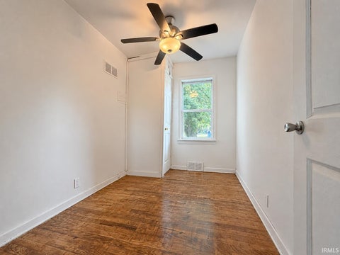 Tiny photo for 402 W College Avenue, Morocco, IN 47963 (MLS # 202631710)