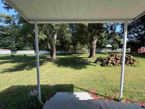 Tiny photo for 402 W College Avenue, Morocco, IN 47963 (MLS # 202631710)