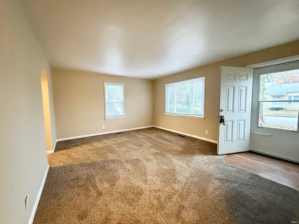 Photo of 1909 Taylor Avenue, Evansville, IN 47714 (MLS # 202547304)