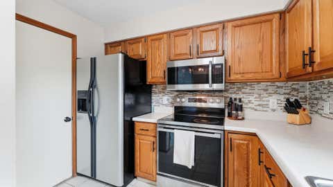 Tiny photo for 6016 Bellingham Lane, Fort Wayne, IN 46835 (MLS # 202627470)