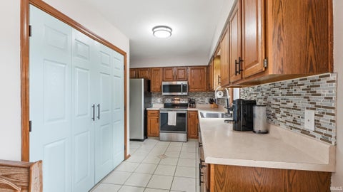 Tiny photo for 6016 Bellingham Lane, Fort Wayne, IN 46835 (MLS # 202627470)