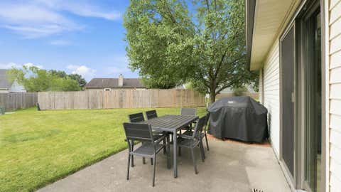 Tiny photo for 6016 Bellingham Lane, Fort Wayne, IN 46835 (MLS # 202627470)