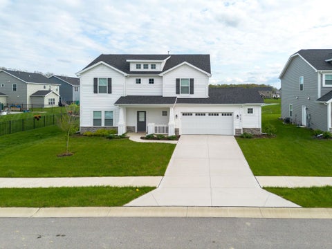 Photo of 5161 Orinoco Run, Fort Wayne, IN 46818 (MLS # 202615790)