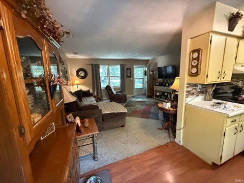 Tiny photo for 5021 N Brummetts Creek Road, Bloomington, IN 47408 (MLS # 202636064)
