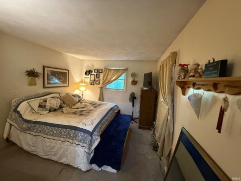 Tiny photo for 5021 N Brummetts Creek Road, Bloomington, IN 47408 (MLS # 202636064)