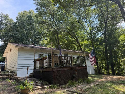 Tiny photo for 5021 N Brummetts Creek Road, Bloomington, IN 47408 (MLS # 202636064)