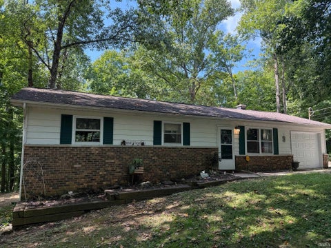 Photo of 5021 N Brummetts Creek Road, Bloomington, IN 47408 (MLS # 202636064)