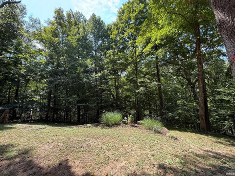 Tiny photo for 5021 N Brummetts Creek Road, Bloomington, IN 47408 (MLS # 202636064)