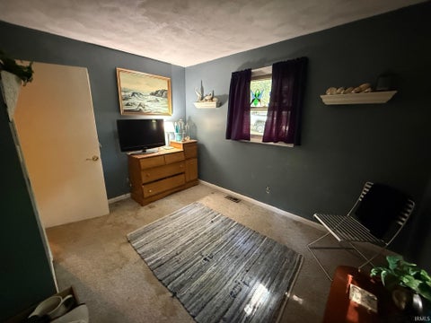 Tiny photo for 5021 N Brummetts Creek Road, Bloomington, IN 47408 (MLS # 202636064)