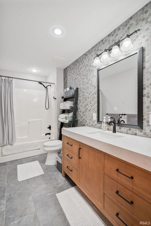 Tiny photo for 5843 N 100 EAST, Kokomo, IN 46901 (MLS # 202613127)