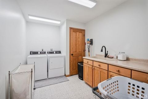 Tiny photo for 5843 N 100 EAST, Kokomo, IN 46901 (MLS # 202613127)