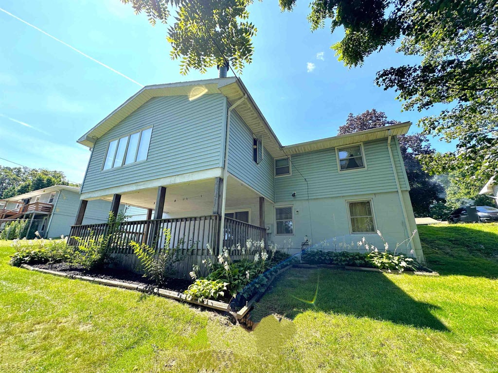 Photo of 1107 Maxwell Avenue, Monticello, IN 47960 (MLS # 202635857)