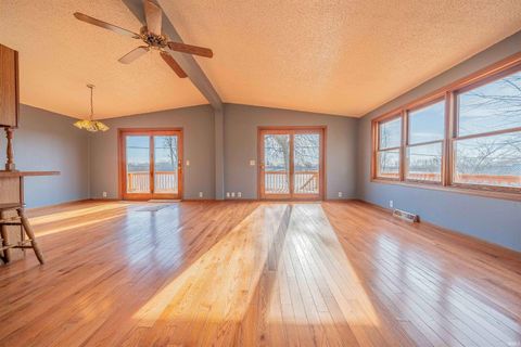 Tiny photo for 6034 N Lakeshore Drive, Macy, IN 46951 (MLS # 202538464)