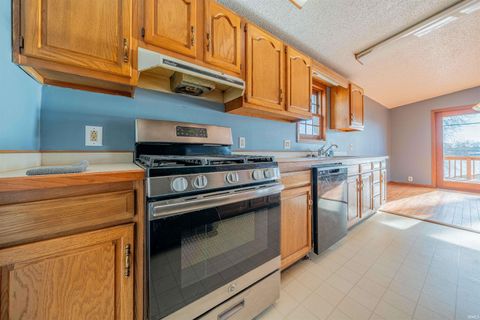 Tiny photo for 6034 N Lakeshore Drive, Macy, IN 46951 (MLS # 202538464)