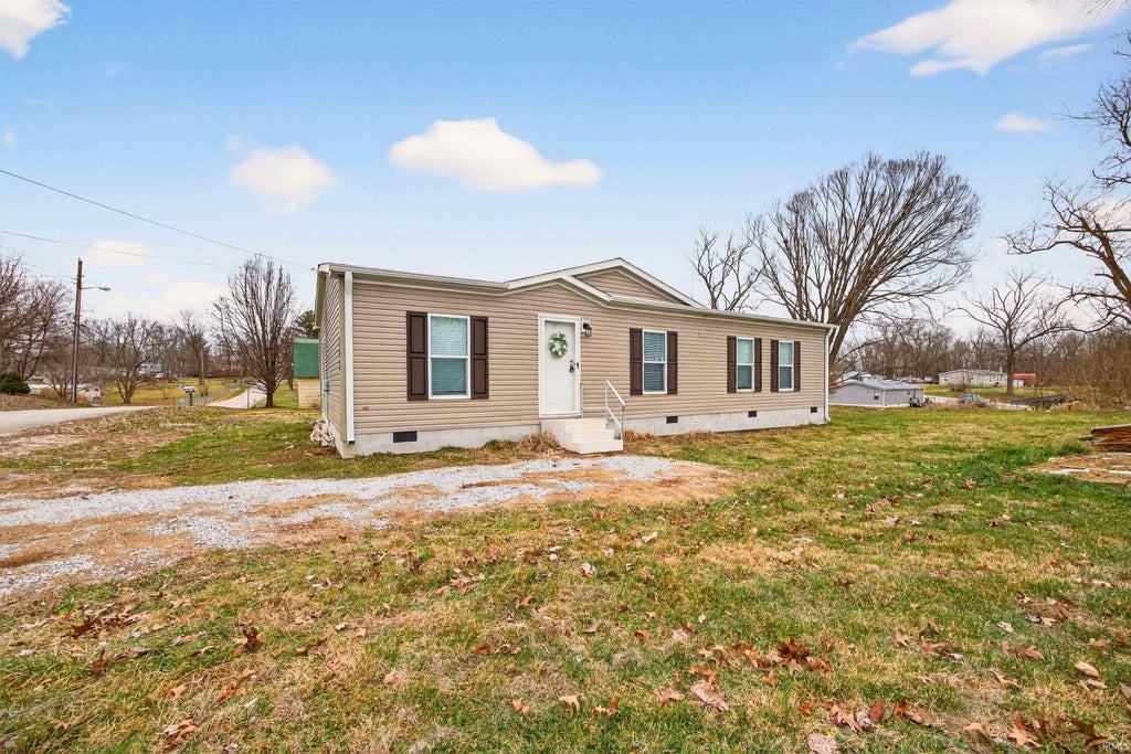 Photo of 142 Heartland Street, Bedford, IN 47421 (MLS # 202613387)