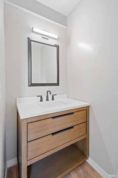 Tiny photo for 507 N Webster Street, Kokomo, IN 46901 (MLS # 202543663)