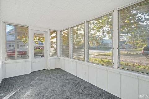 Tiny photo for 507 N Webster Street, Kokomo, IN 46901 (MLS # 202543663)