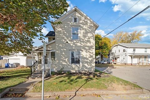 Tiny photo for 507 N Webster Street, Kokomo, IN 46901 (MLS # 202543663)