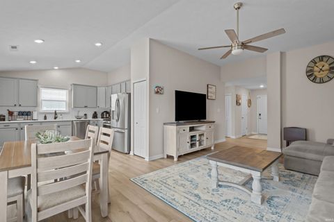 Tiny photo for 3313 MORROW Drive, Kokomo, IN 46902 (MLS # 202605677)