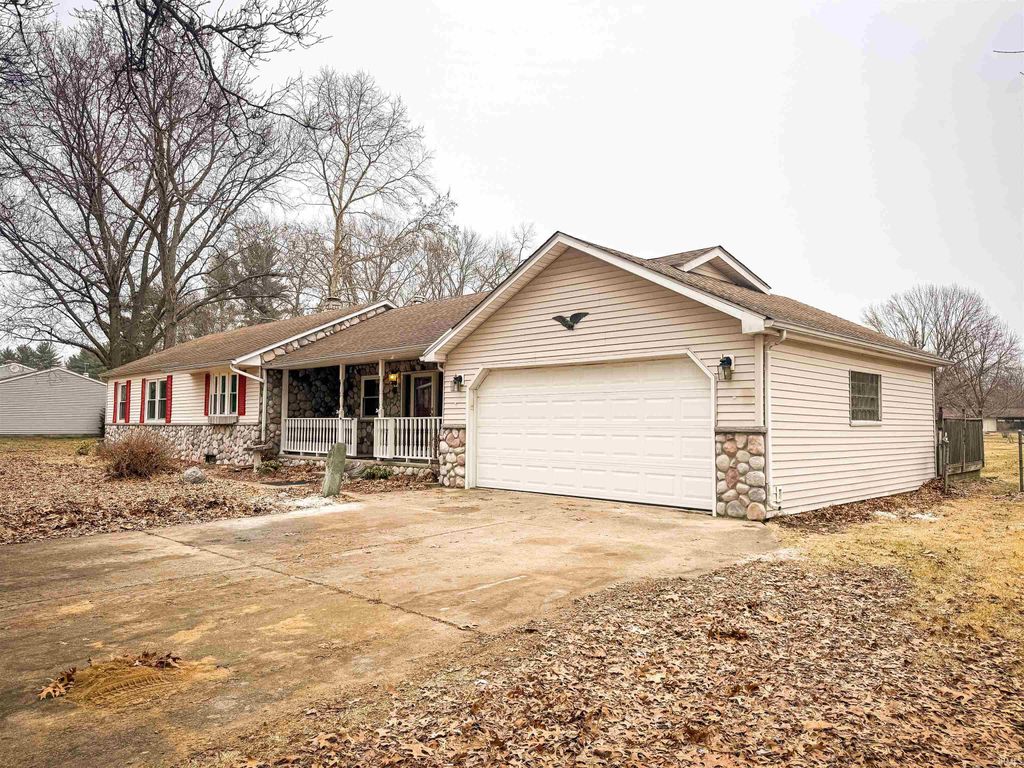 Photo of 58300 Pear Road, South Bend, IN 46619 (MLS # 202606941)