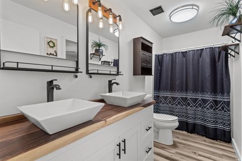 Tiny photo for 718 E Walnut Street, Greentown, IN 46936 (MLS # 202603848)