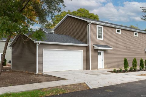 Tiny photo for 1107 Edwardsburg Ave, Elkhart, IN 46514 (MLS # 202601417)