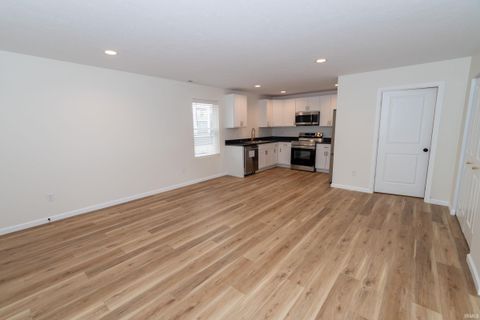 Tiny photo for 1107 Edwardsburg Ave, Elkhart, IN 46514 (MLS # 202601417)