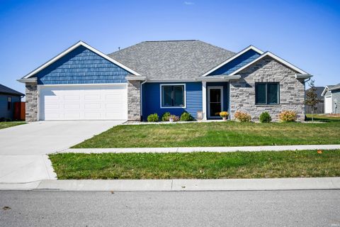 Photo of 1603 Hickory Hollow, Auburn, IN 46706 (MLS # 202540856)