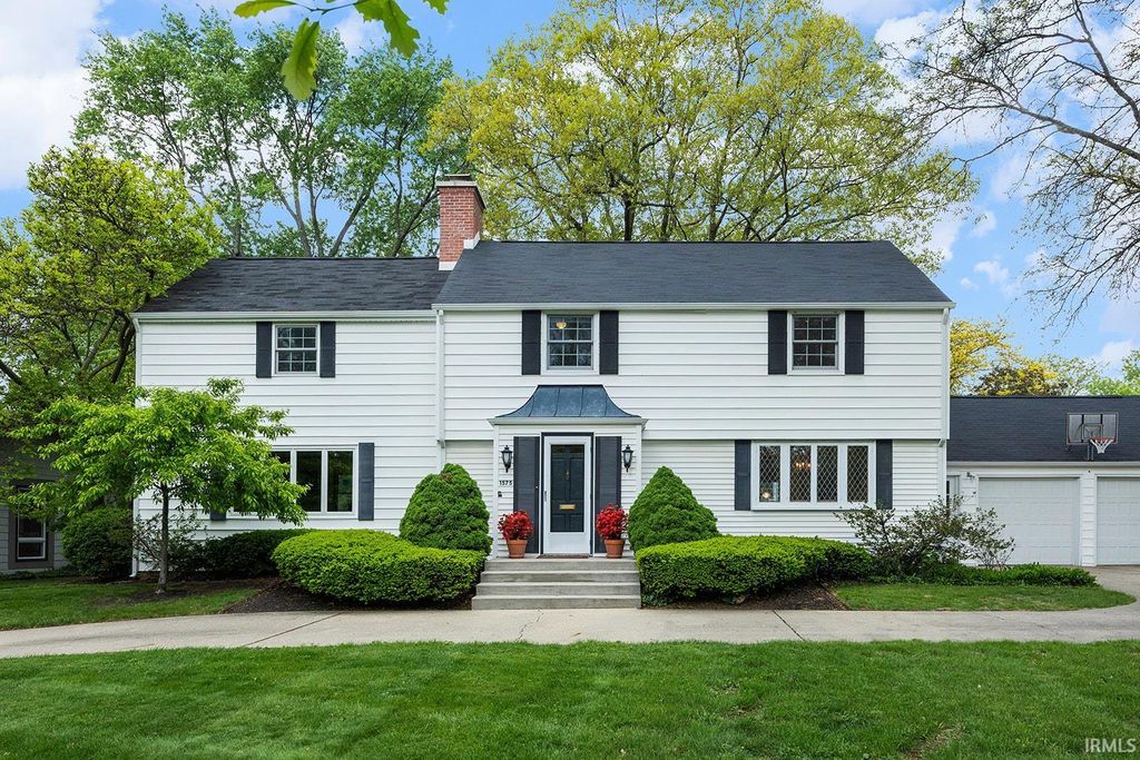 Photo of 1575 Marilyn Avenue, West Lafayette, IN 47906 (MLS # 202616292)