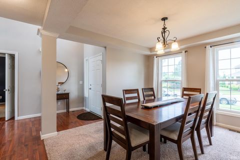 Tiny photo for 7333 Allenbrook Boulevard, Fort Wayne, IN 46835 (MLS # 202619315)