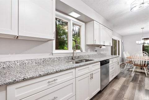 Tiny photo for 1177 N Shagbark Drive, Warsaw, IN 46582 (MLS # 202633699)