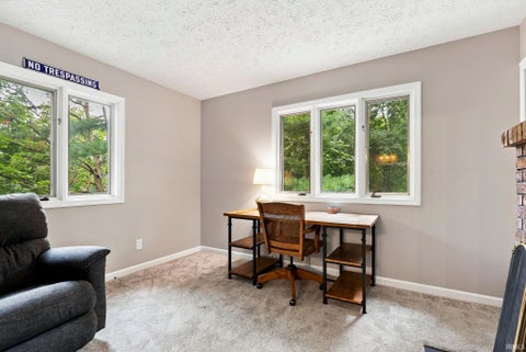 Tiny photo for 1177 N Shagbark Drive, Warsaw, IN 46582 (MLS # 202633699)