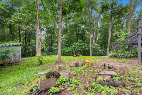 Tiny photo for 1177 N Shagbark Drive, Warsaw, IN 46582 (MLS # 202633699)