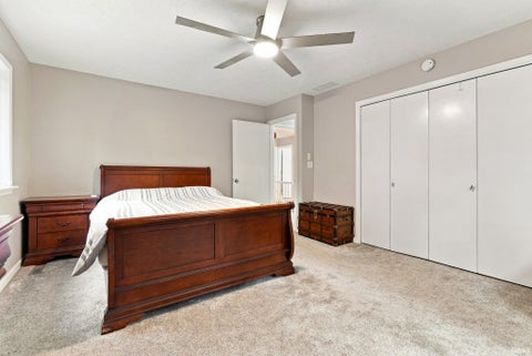 Tiny photo for 1177 N Shagbark Drive, Warsaw, IN 46582 (MLS # 202633699)
