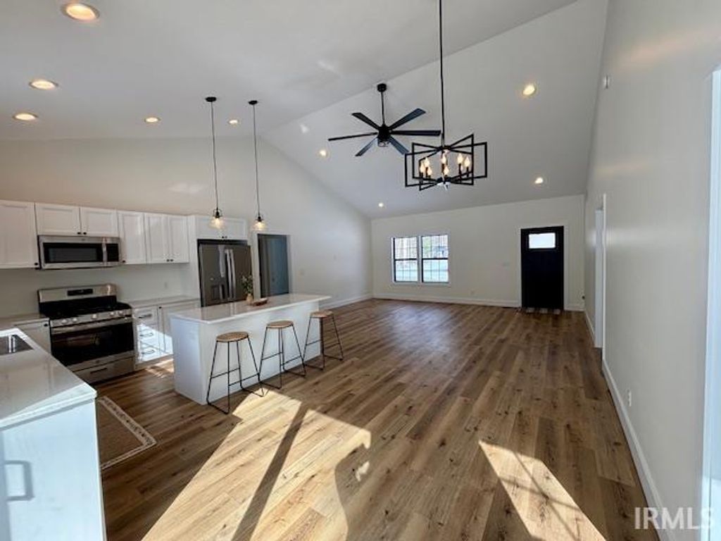 Photo of 1371 Woodburn Street, Warsaw, IN 46580 (MLS # 202618770)