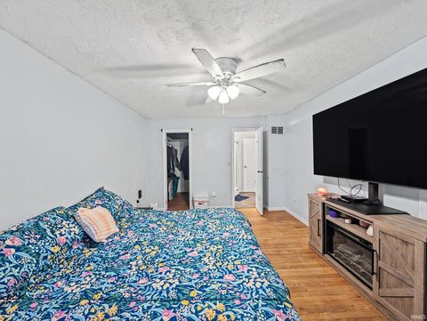 Tiny photo for 1015 S 23rd Street, Lafayette, IN 47905 (MLS # 202614873)