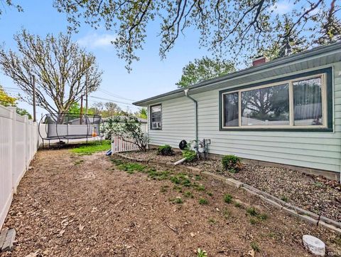 Tiny photo for 1015 S 23rd Street, Lafayette, IN 47905 (MLS # 202614873)