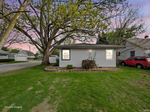 Photo of 1015 S 23rd Street, Lafayette, IN 47905 (MLS # 202614873)