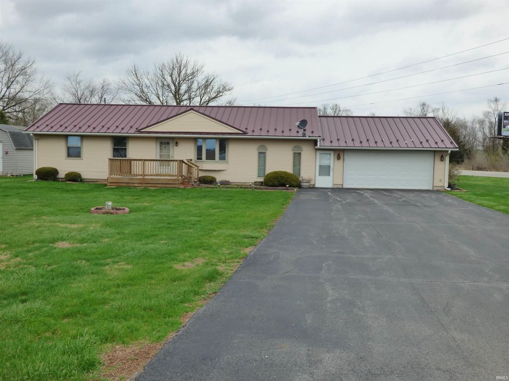Photo of 6283 W Division Line Road, Delphi, IN 46923 (MLS # 202616603)