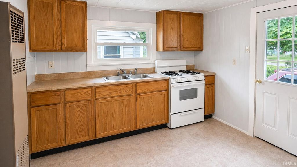 Photo of 416 Prospect Avenue, Kendallville, IN 46755 (MLS # 202615030)