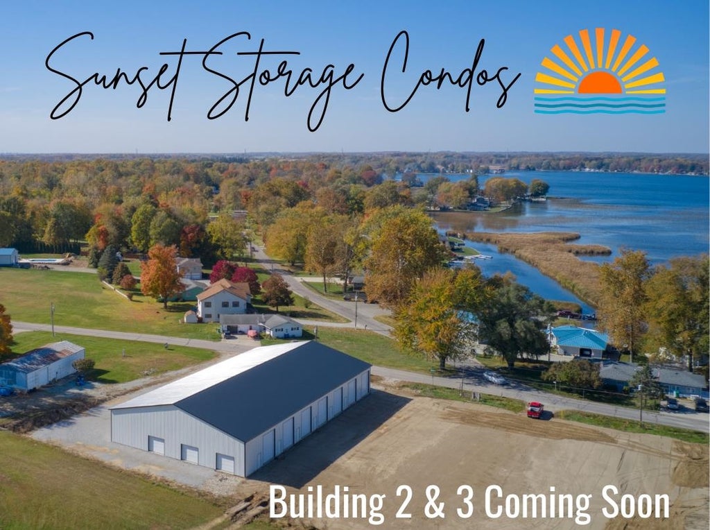 Photo of 1278 Chapman Lake Drive #207, Warsaw, IN 46582 (MLS # 202636053)