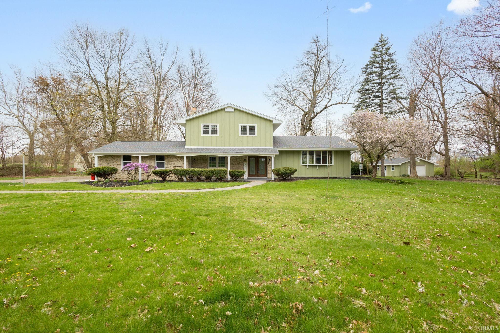 Argos, Indiana 46501, United States, 4 Bedrooms Bedrooms, ,3 BathroomsBathrooms,Residential,Pending,114765