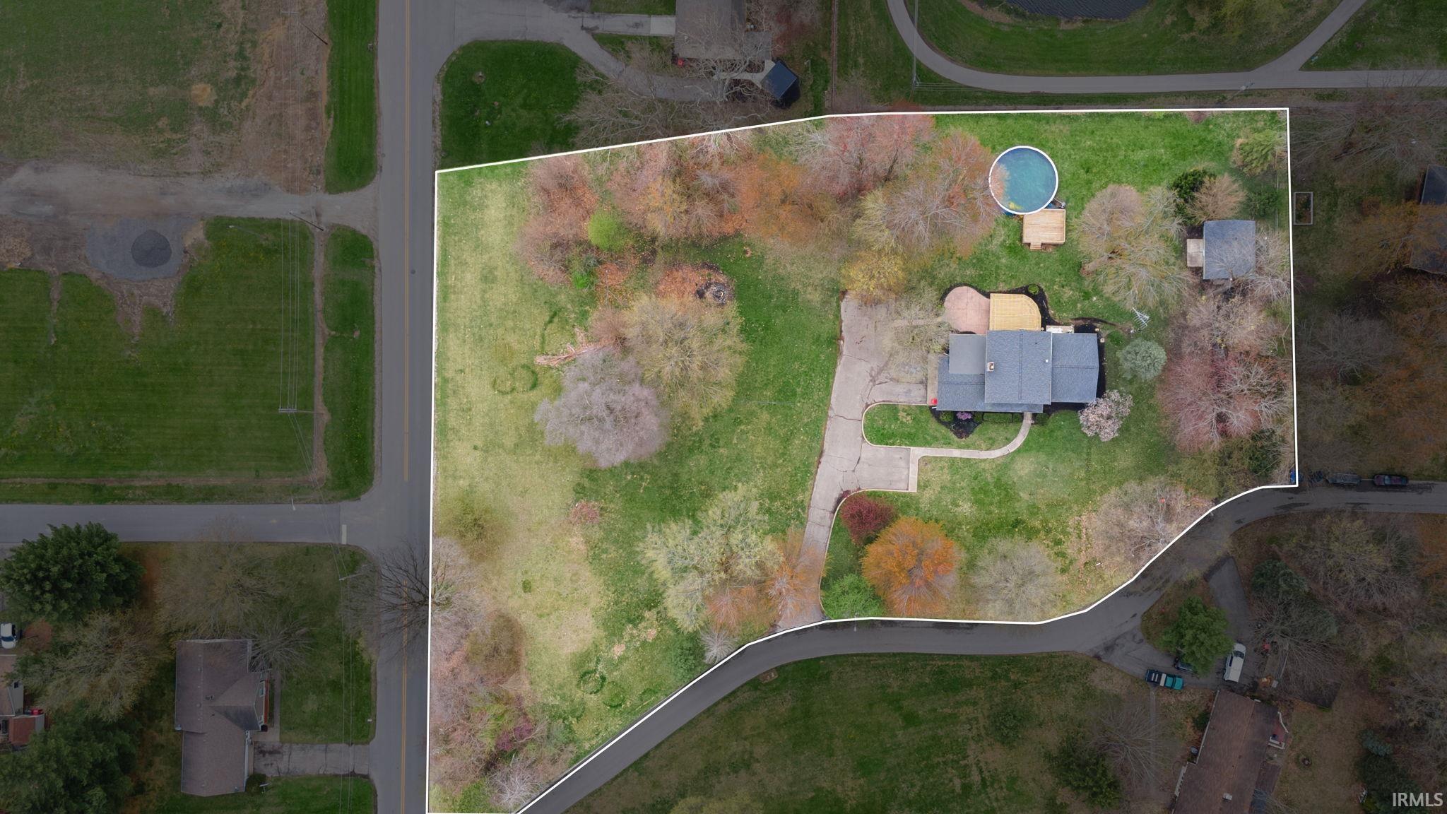 Argos, Indiana 46501, United States, 4 Bedrooms Bedrooms, ,3 BathroomsBathrooms,Residential,Pending,114765