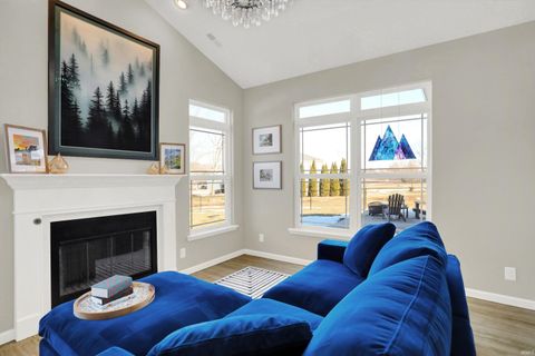 Tiny photo for 1158 N Deer Meadows Road, Delphi, IN 46923 (MLS # 202604392)