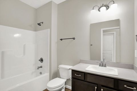 Tiny photo for 1158 N Deer Meadows Road, Delphi, IN 46923 (MLS # 202604392)