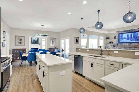 Tiny photo for 1158 N Deer Meadows Road, Delphi, IN 46923 (MLS # 202604392)