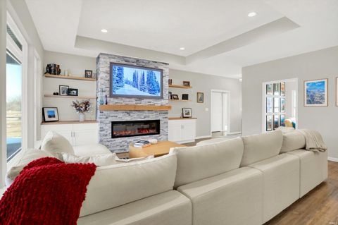 Tiny photo for 1158 N Deer Meadows Road, Delphi, IN 46923 (MLS # 202604392)